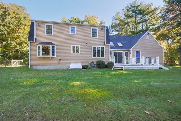 142 Haverhill Road Topsfield, MA 01983 - Photo 23 of 26 Gallery Image 23