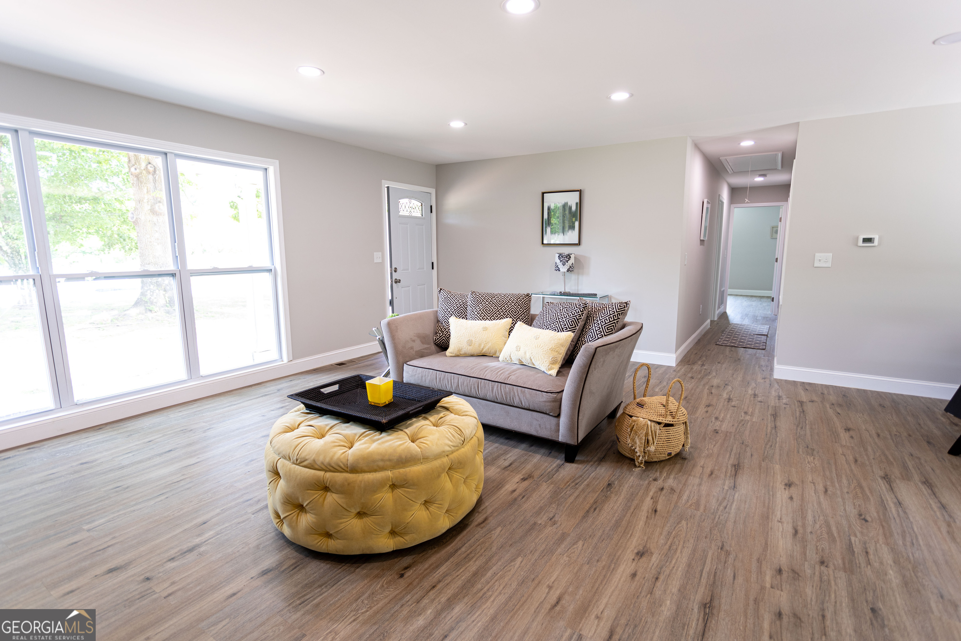 1073 West E King Road Commerce, GA 30530 - Photo 11 of 75