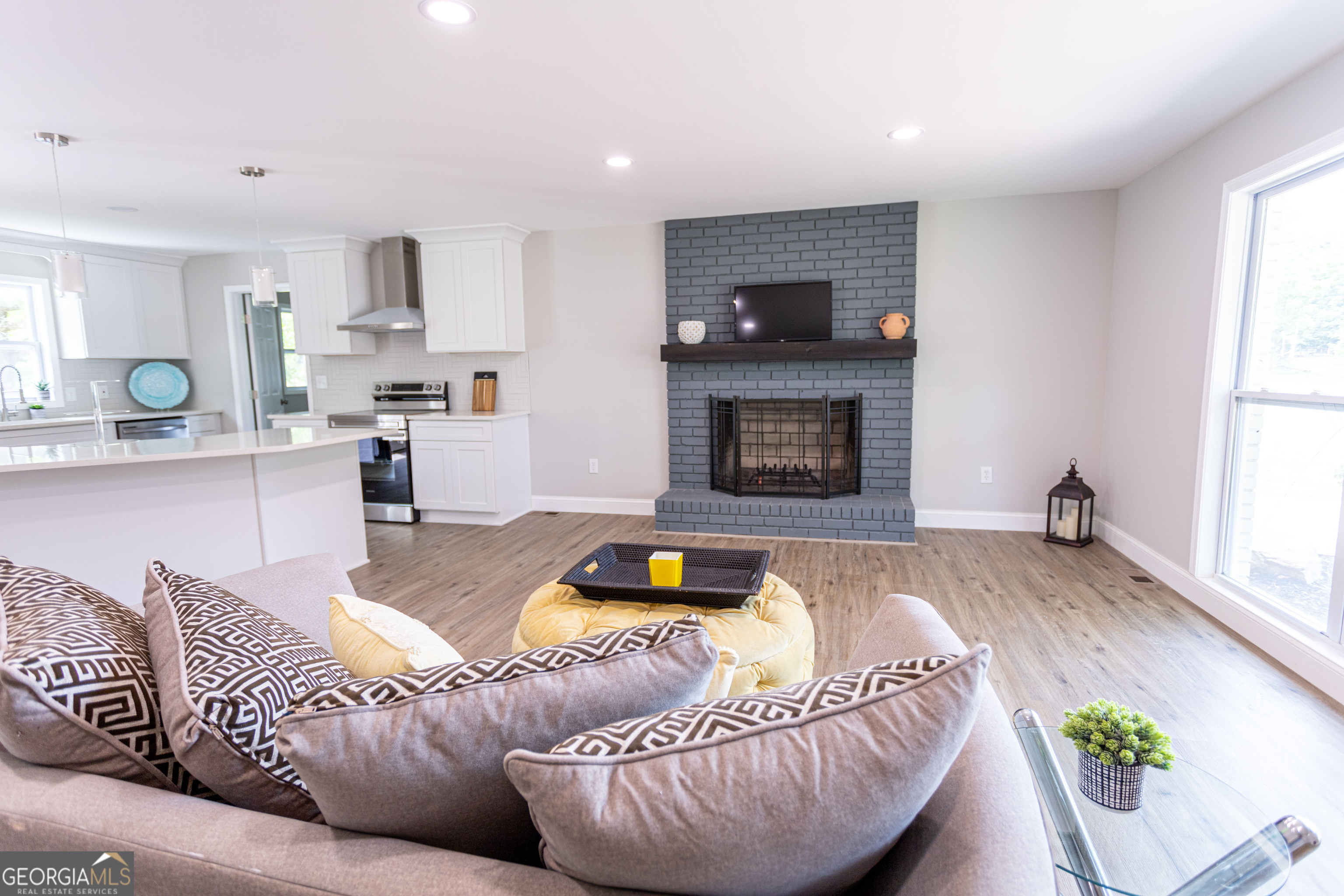 1073 West E King Road Commerce, GA 30530 - Photo 12 of 75