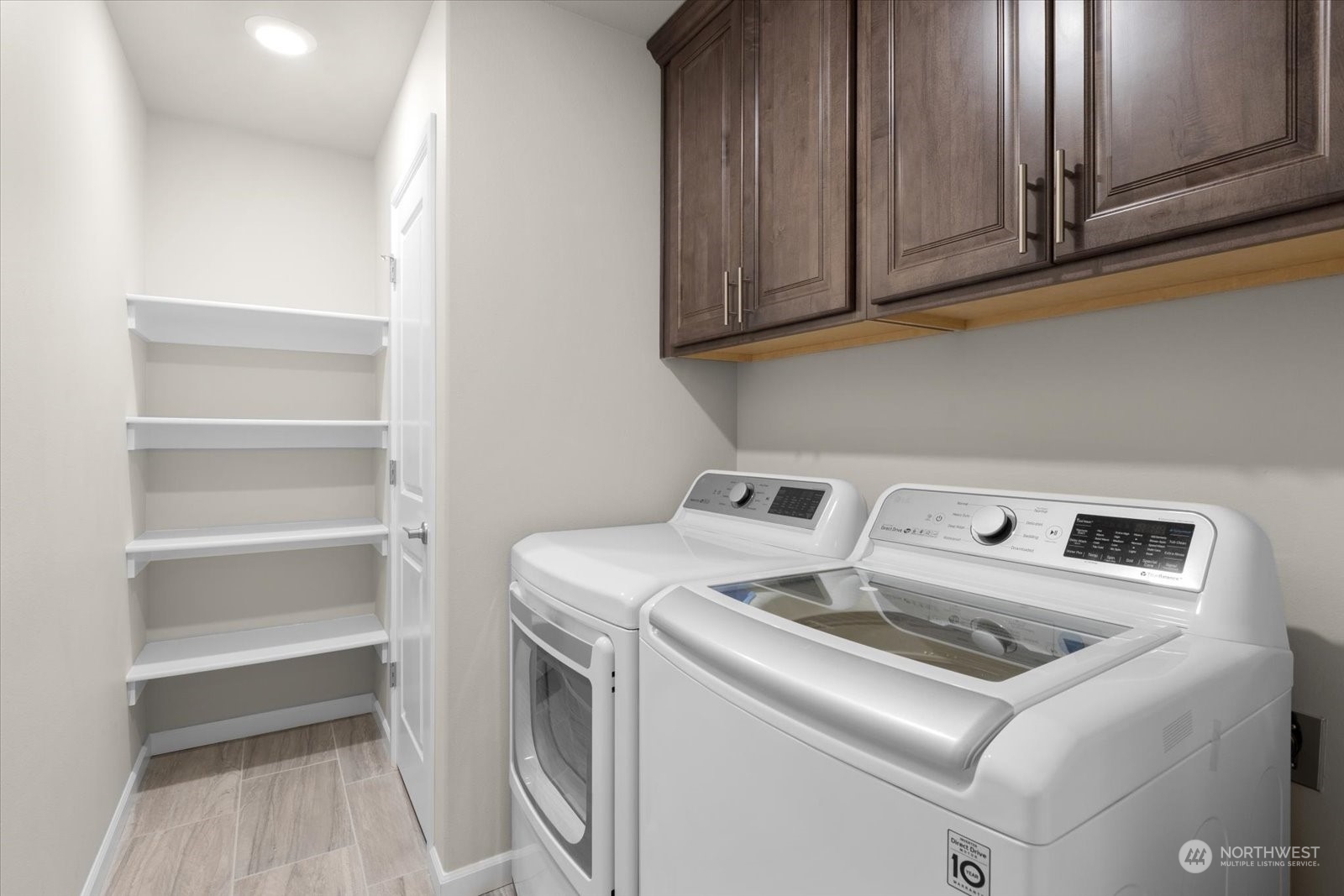 4308 233rd Place Southeast Bothell, WA 98021 - Photo 20 of 39 a utility room with dryer and washer