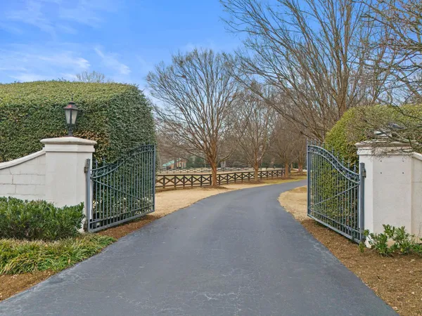 $3,950,000 | 1035 Willis Road, Spartanburg, SC 29301
