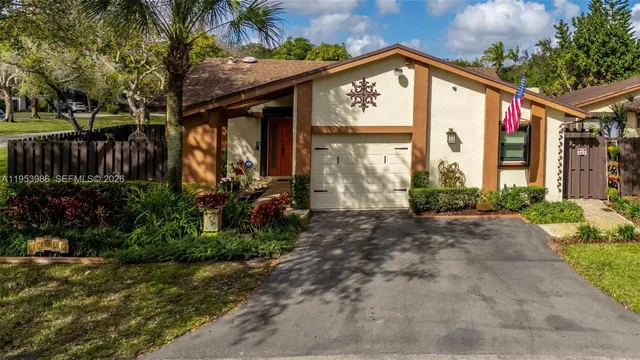 $645,000 | 13595 Southwest 114th Terrace, Miami, FL 33186