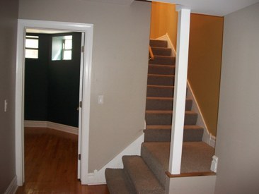 4852 South Prairie Avenue, Unit 1A Chicago, IL 60615 - Photo 8 of 15 a view of entryway and hall with wooden floor