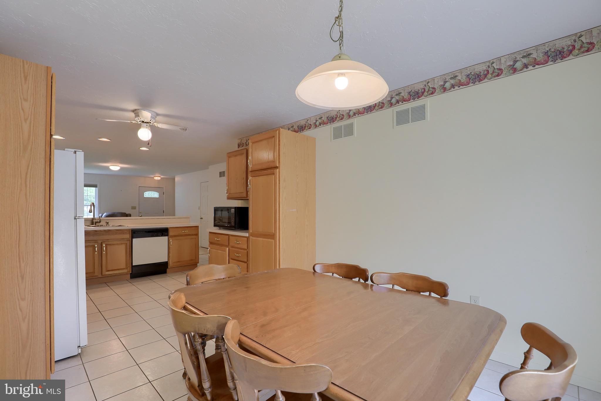 2314 Daisy Road York, PA 17402 - Photo 18 of 42