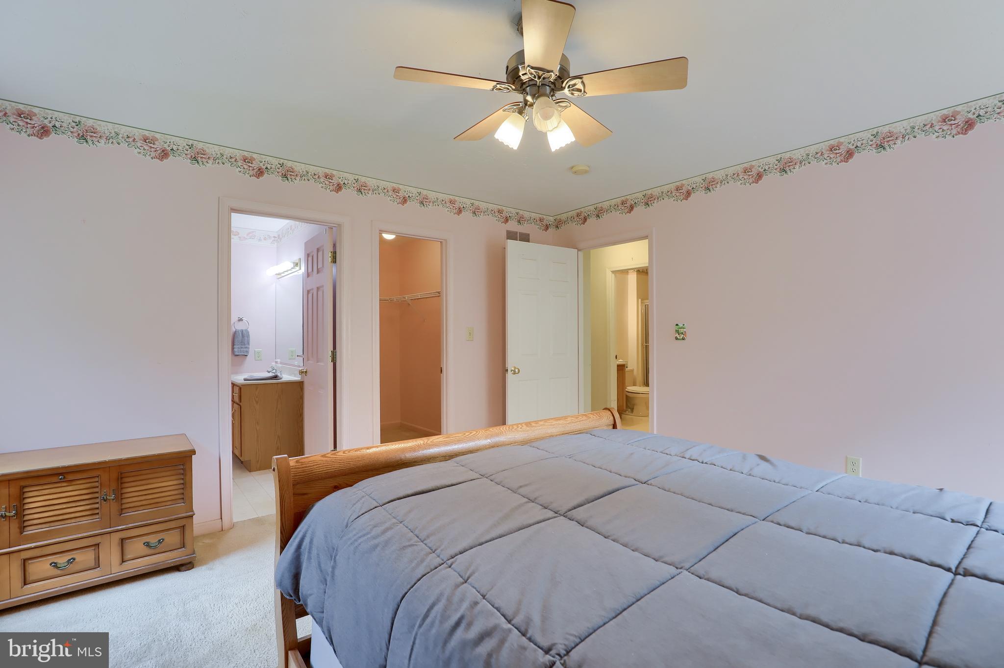 2314 Daisy Road York, PA 17402 - Photo 23 of 42