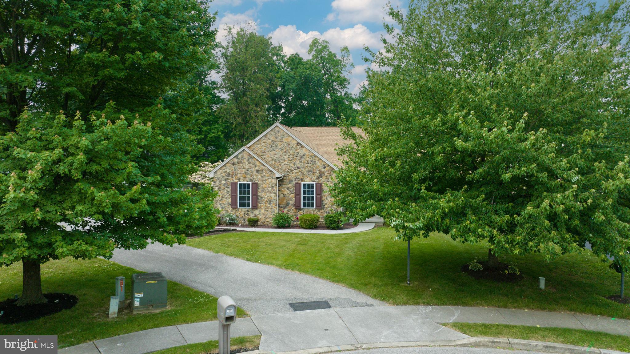 2314 Daisy Road York, PA 17402 - Photo 36 of 42
