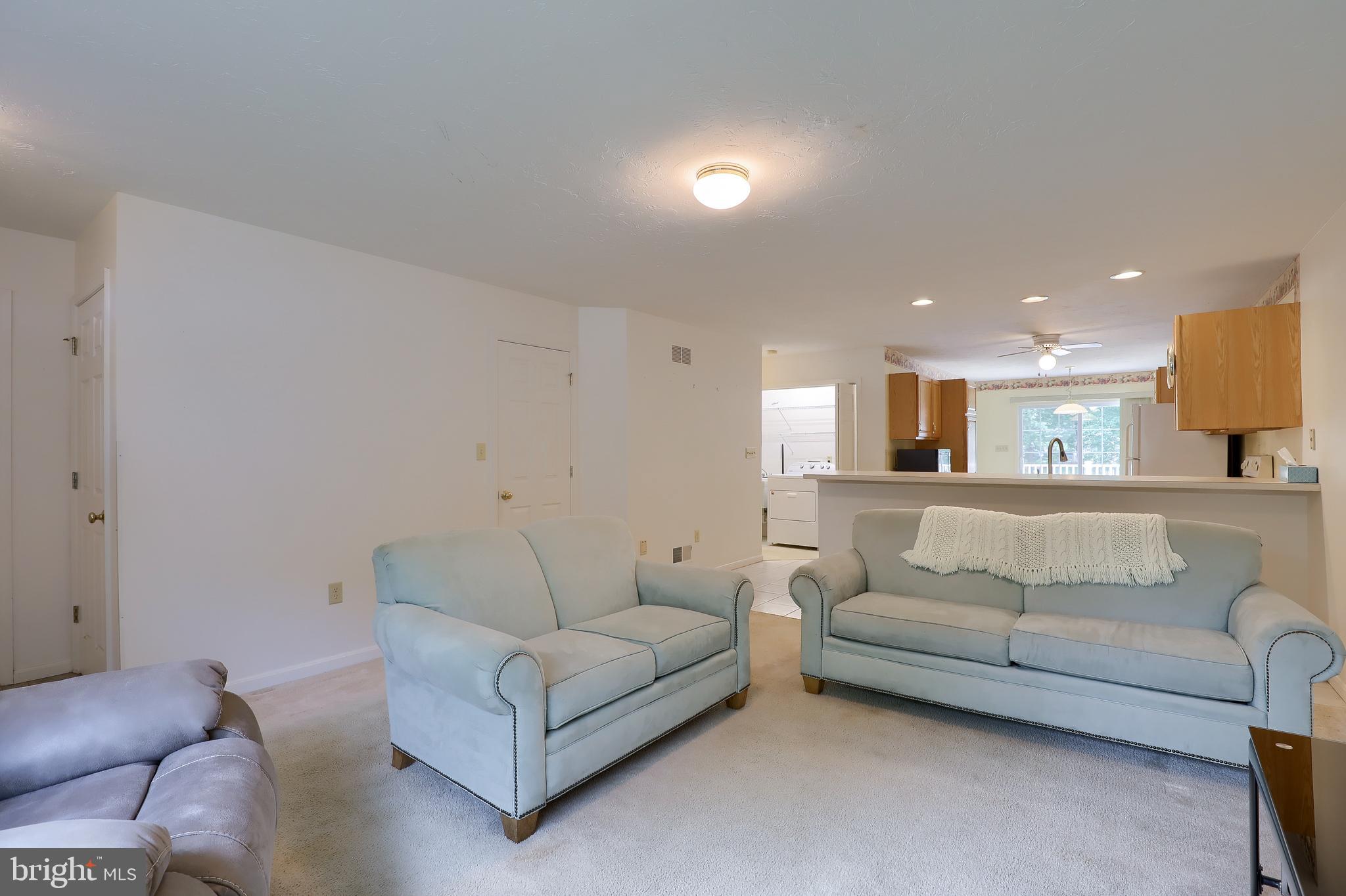 2314 Daisy Road York, PA 17402 - Photo 7 of 42