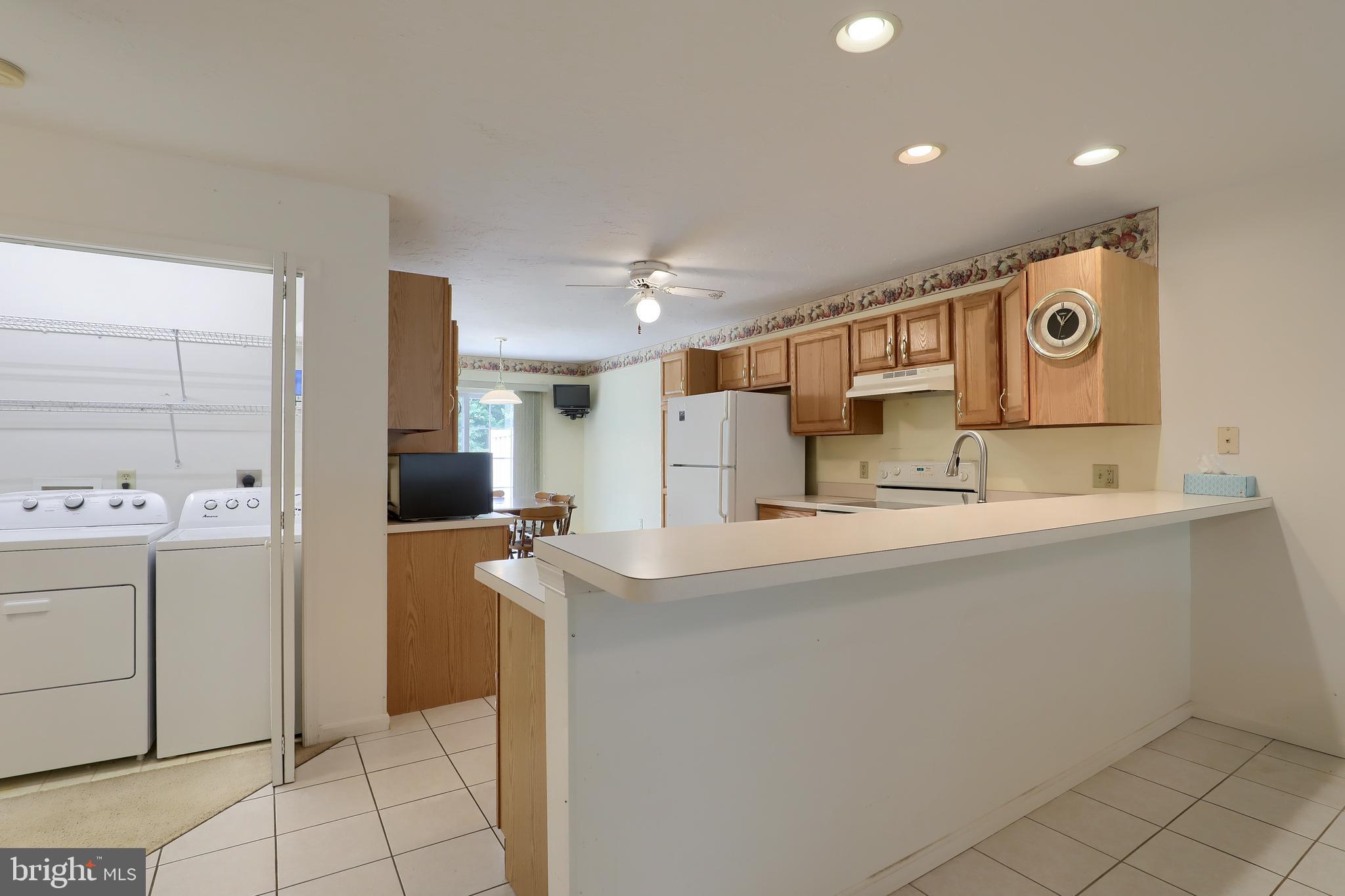 2314 Daisy Road York, PA 17402 - Photo 10 of 42