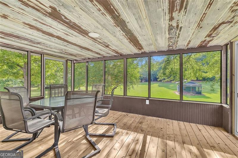 340 Tom Bell Road Milner, GA 30257 - Photo 23 of 34