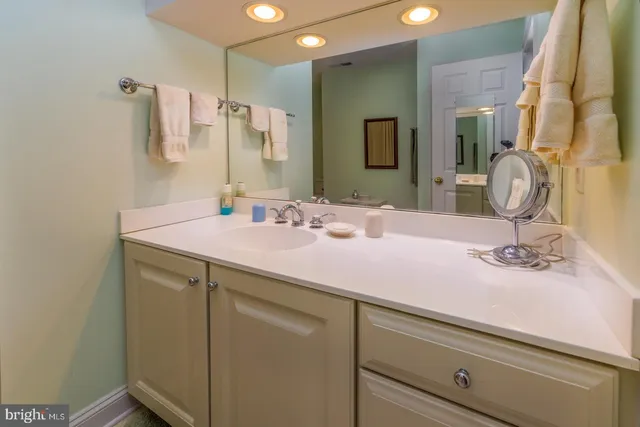 $4,950 | 7058 Thomas Lane, Easton, MD 21601