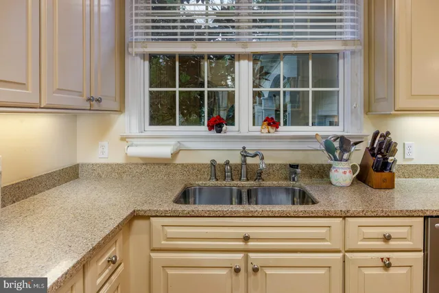 $4,950 | 7058 Thomas Lane, Easton, MD 21601