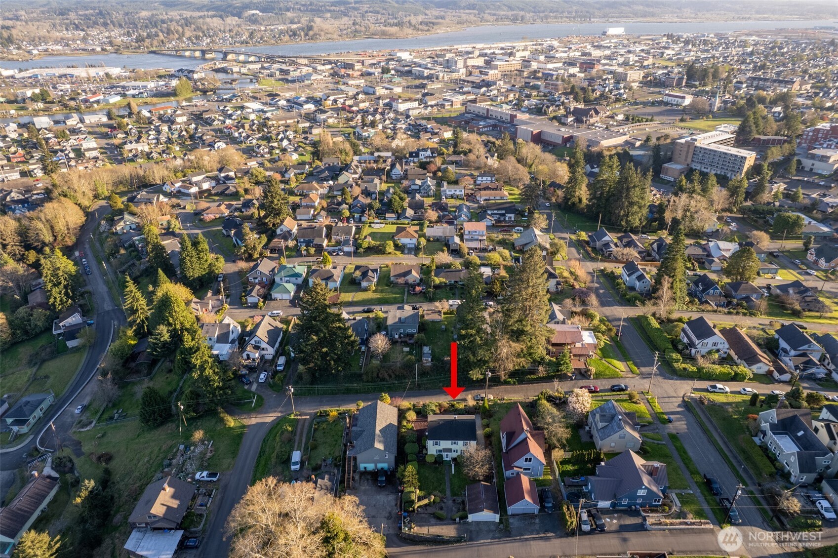 614 1st Avenue Aberdeen, WA 98520 - Photo 37 of 38 an aerial view of a city