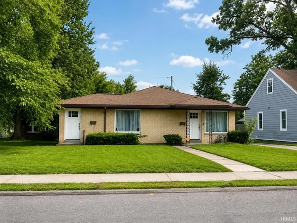 $219,000 | 2161 Washington Avenue, Evansville, IN 47714