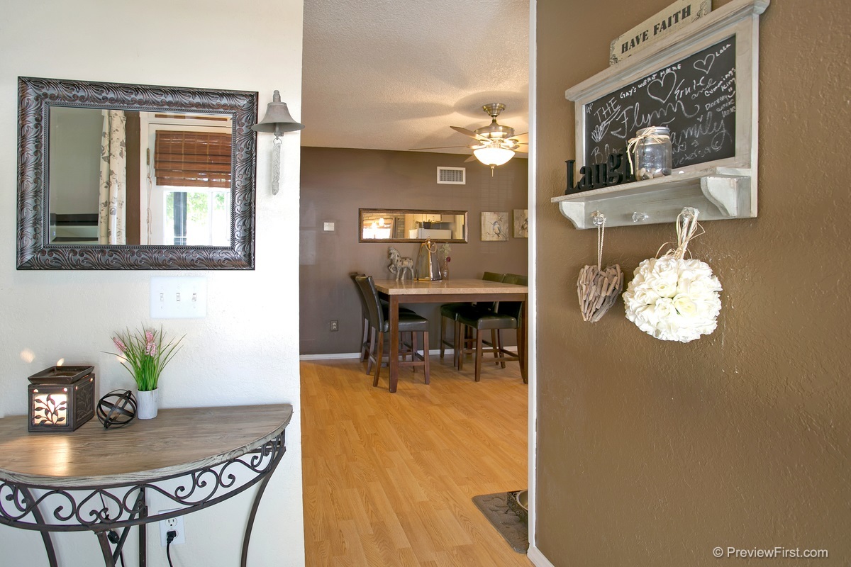 9832 Conejo Road Santee, CA 92071 - Photo 5 of 25 Gallery Image 5