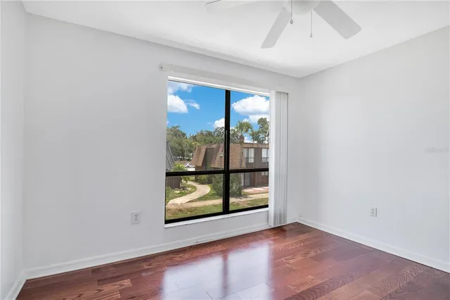 $186,999 | 1836 North Crystal Lake Drive, Unit 112, Lakeland, FL 33801