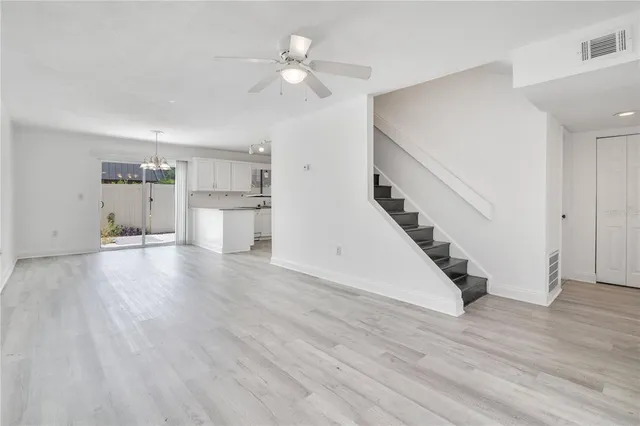 $186,999 | 1836 North Crystal Lake Drive, Unit 112, Lakeland, FL 33801