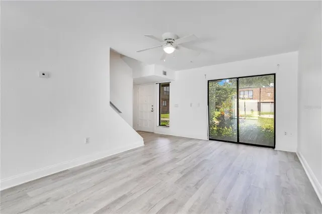 $186,999 | 1836 North Crystal Lake Drive, Unit 112, Lakeland, FL 33801