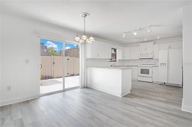 $186,999 | 1836 North Crystal Lake Drive, Unit 112, Lakeland, FL 33801