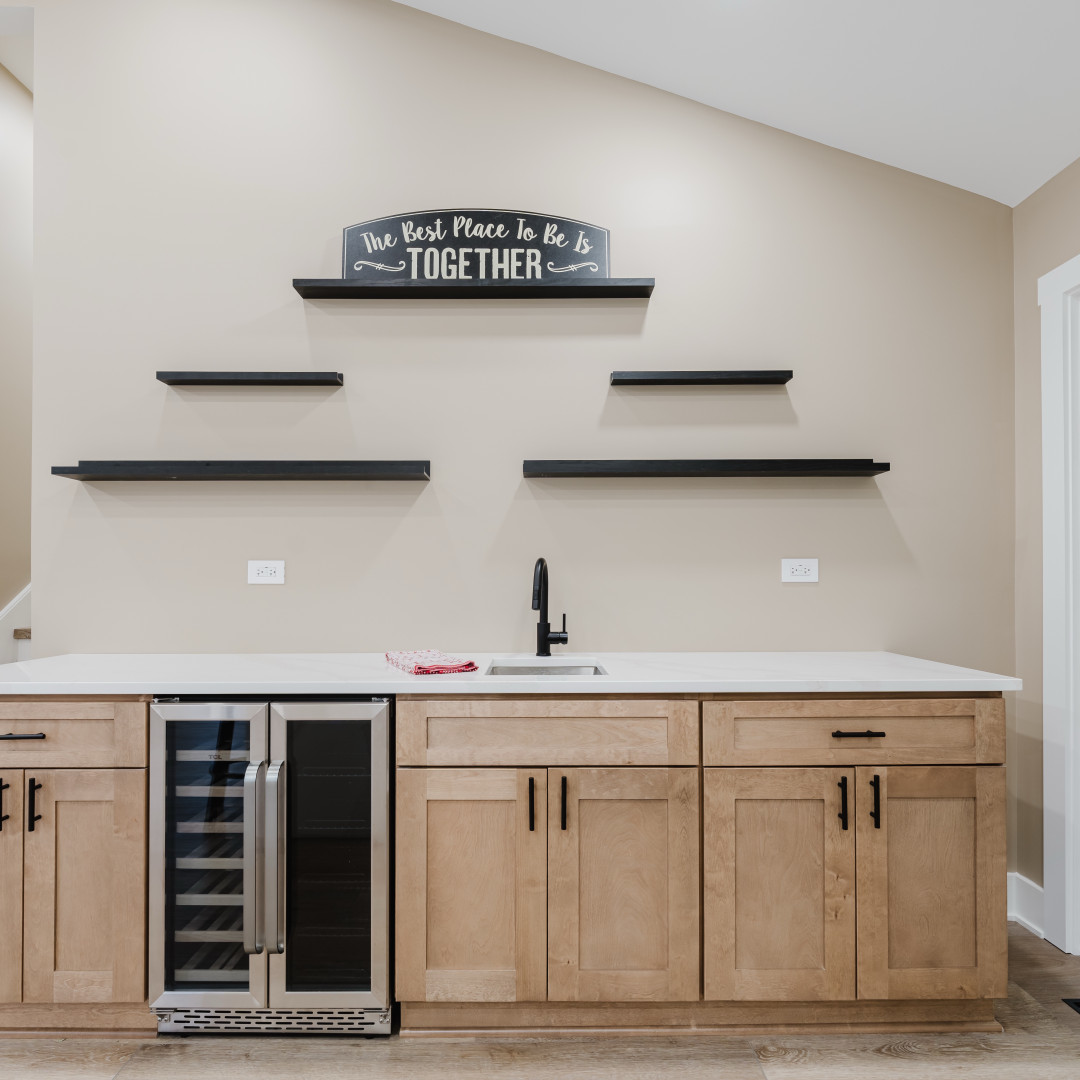 211 Roberts Road New Lenox, IL 60451 - Photo 11 of 37 a view of cabinets with stainless steel appliances