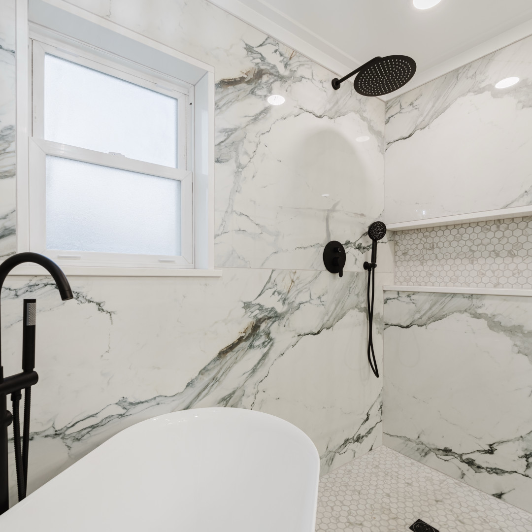 211 Roberts Road New Lenox, IL 60451 - Photo 21 of 37 a bathroom with a sink and a shower