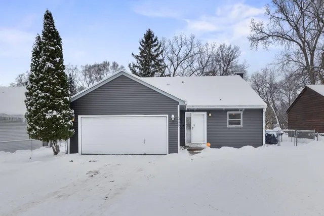 $350,000 | 1999 Clarence Street, Maplewood, MN 55109