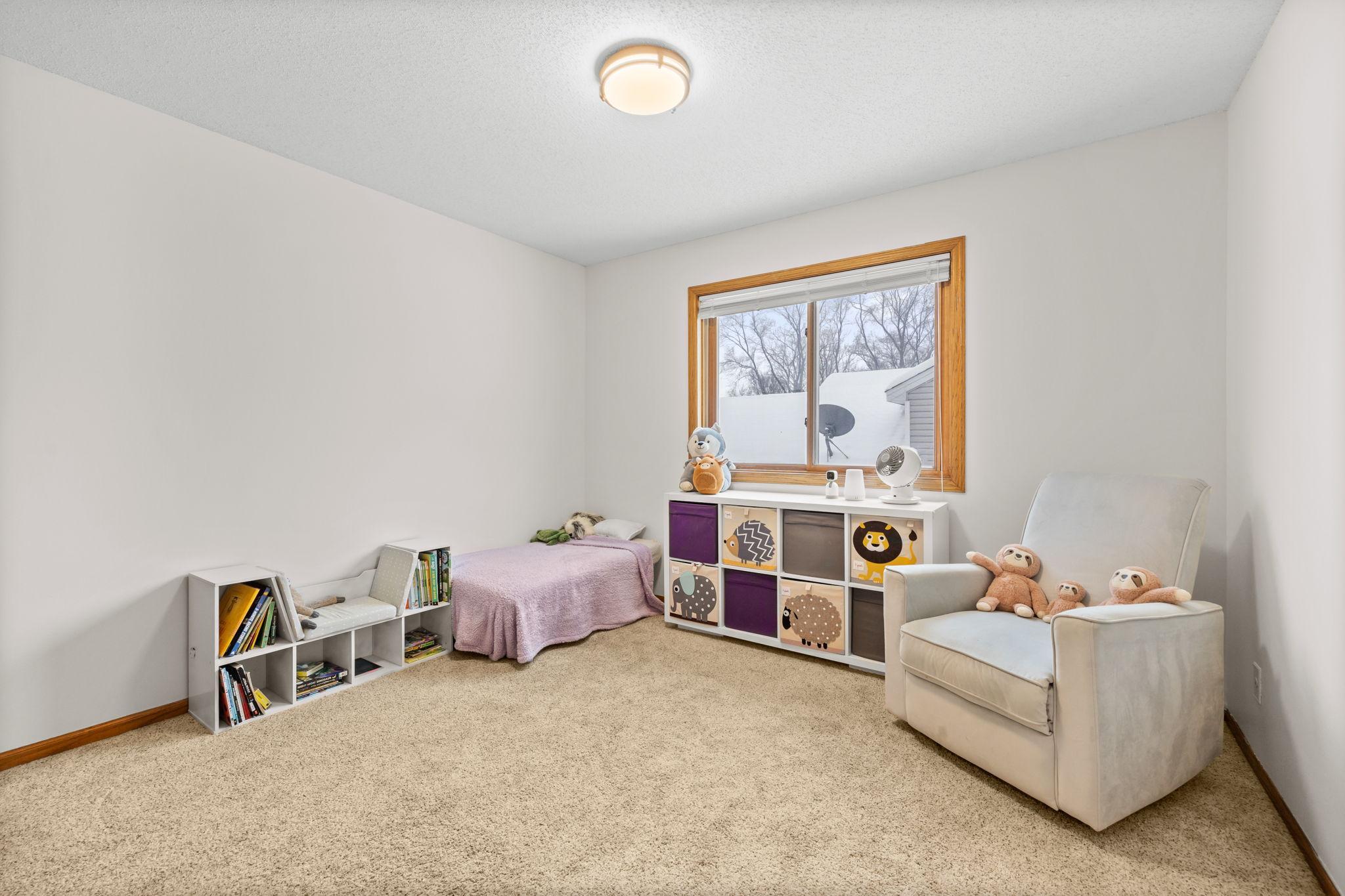 1999 Clarence Street Maplewood, MN 55109 - Photo 11 of 19