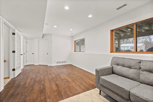 $350,000 | 1999 Clarence Street, Maplewood, MN 55109