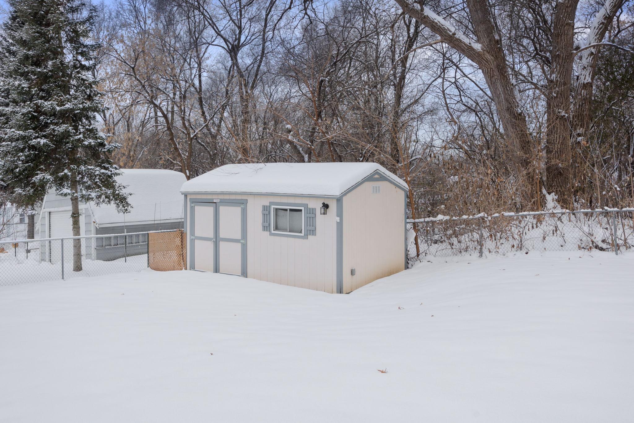 1999 Clarence Street Maplewood, MN 55109 - Photo 18 of 19