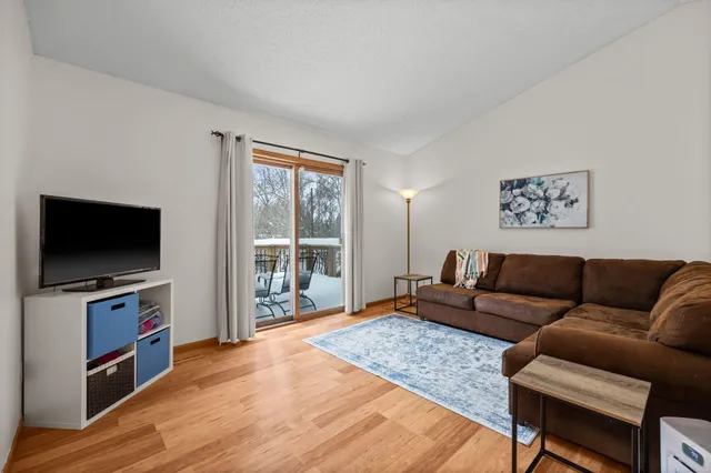 $350,000 | 1999 Clarence Street, Maplewood, MN 55109