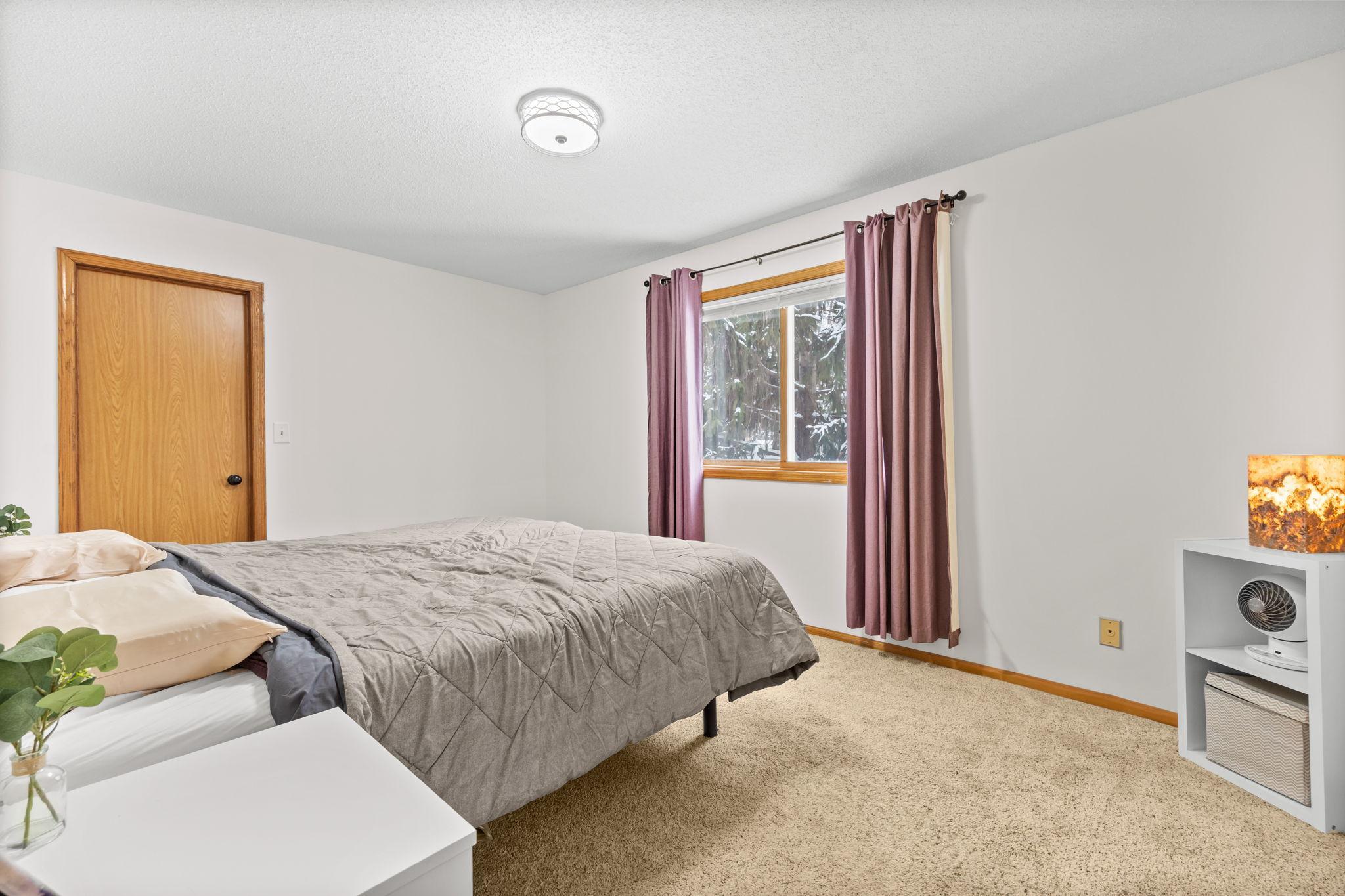 1999 Clarence Street Maplewood, MN 55109 - Photo 9 of 19