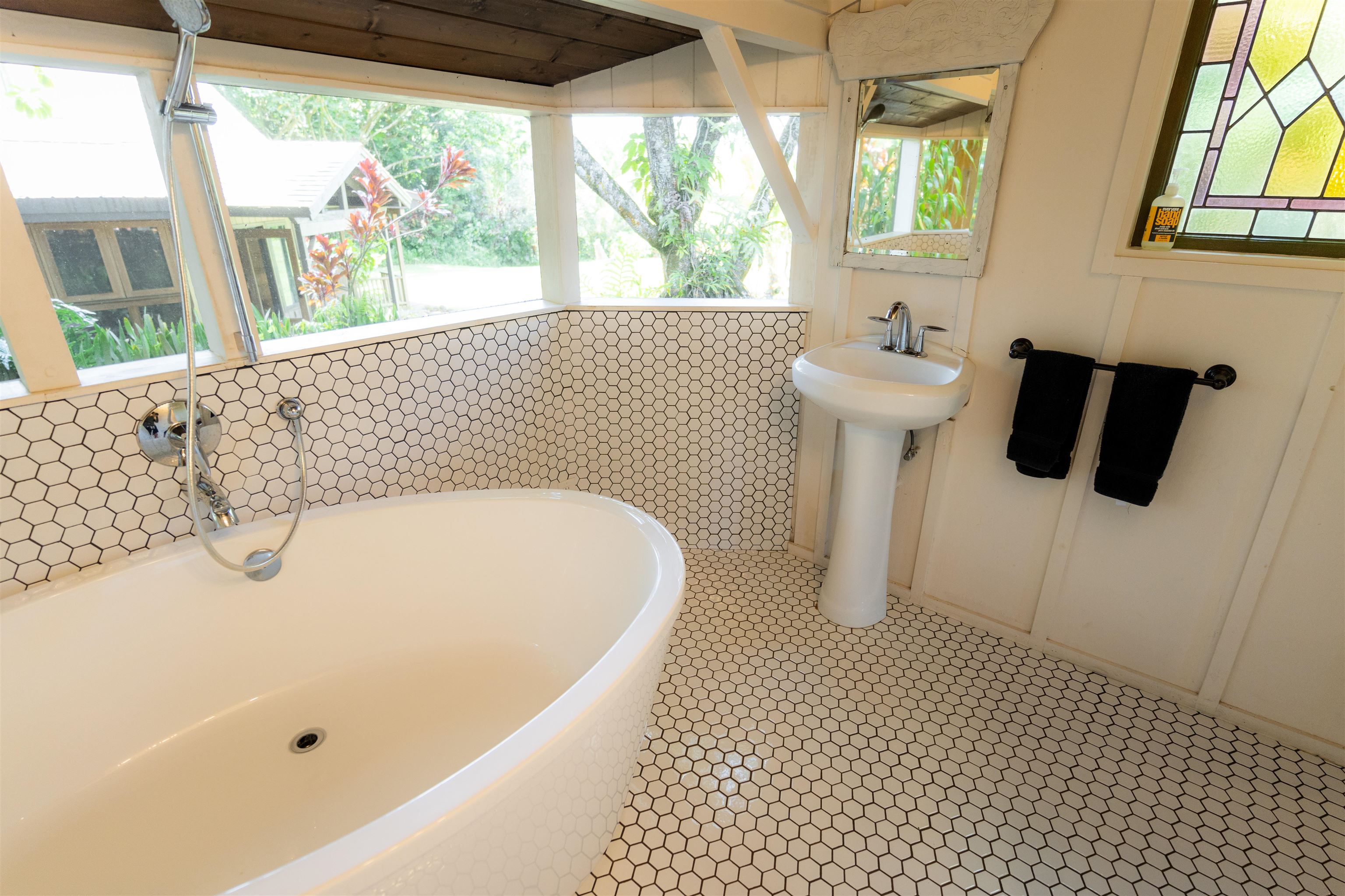 60 Lepo Place Haiku, HI 96708 - Photo 29 of 29