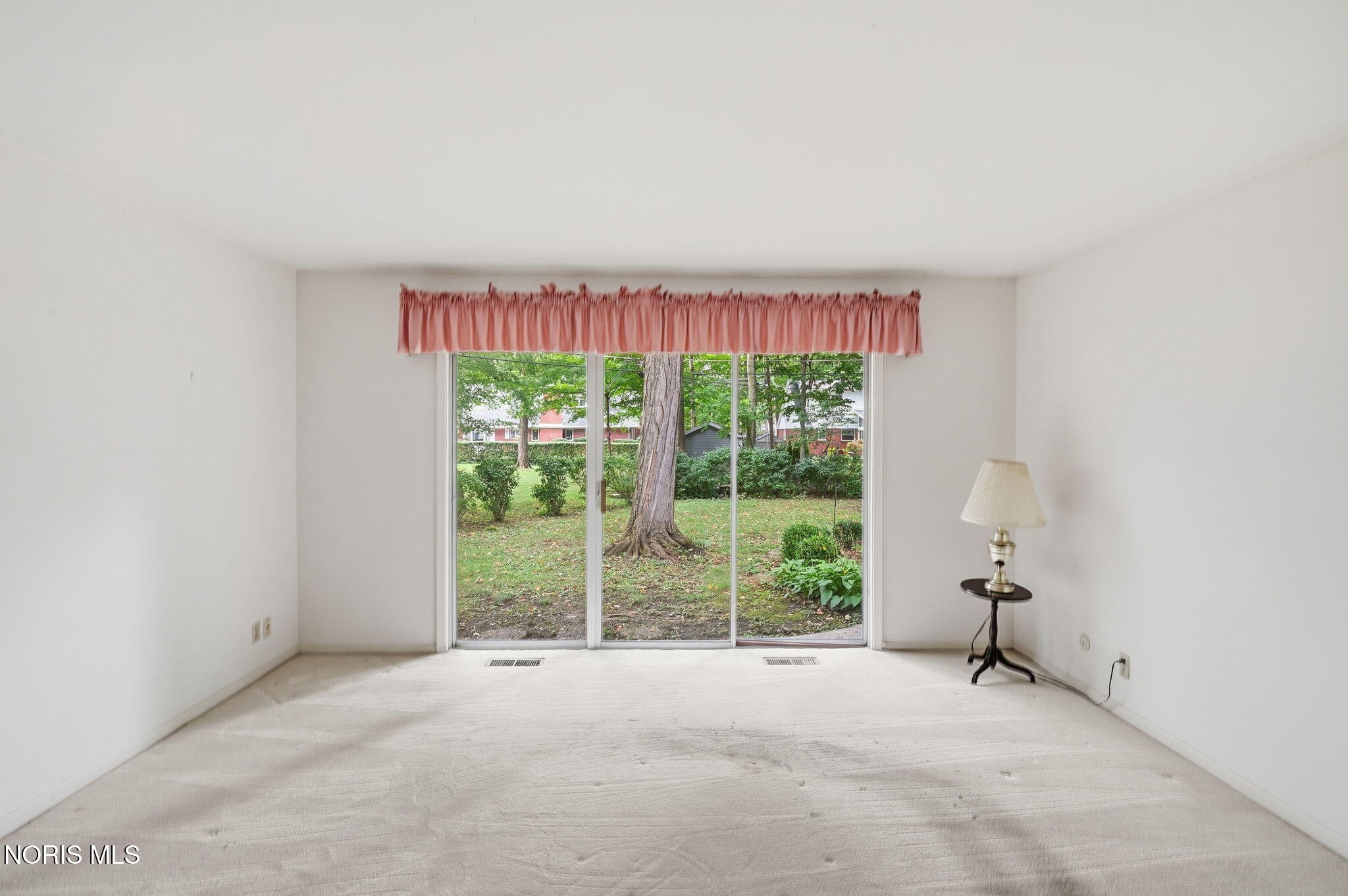 615 Sutton Place Findlay, OH 45840 - Photo 21 of 39 Gallery Image 21