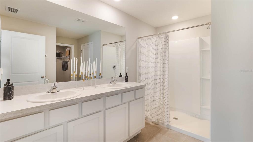 6422 Southeast 7th Street Road Ocala, FL 34472 - Photo 8 of 17 Gallery Image 8