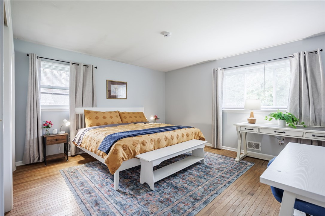 112 Monroe Street Mendon, NY 14472 - Photo 4 of 46