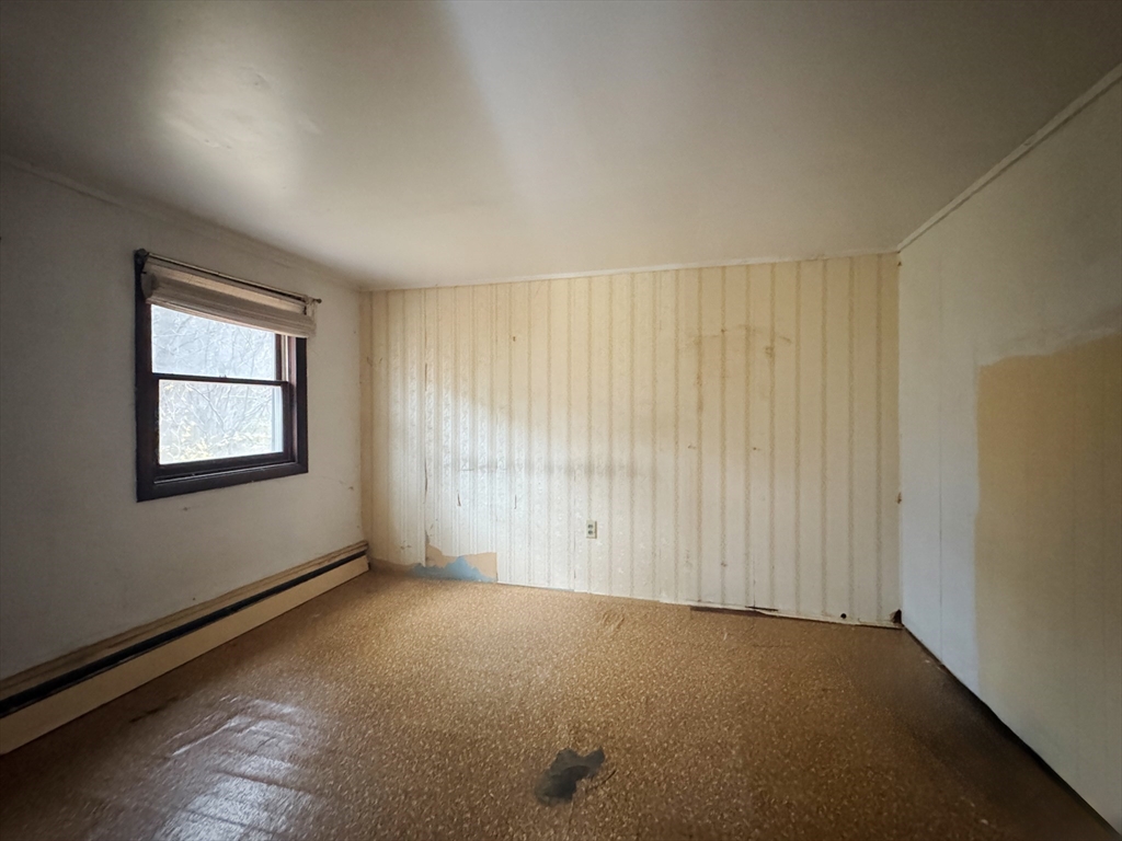 445 Western Avenue Gloucester, MA 01930 - Photo 12 of 24