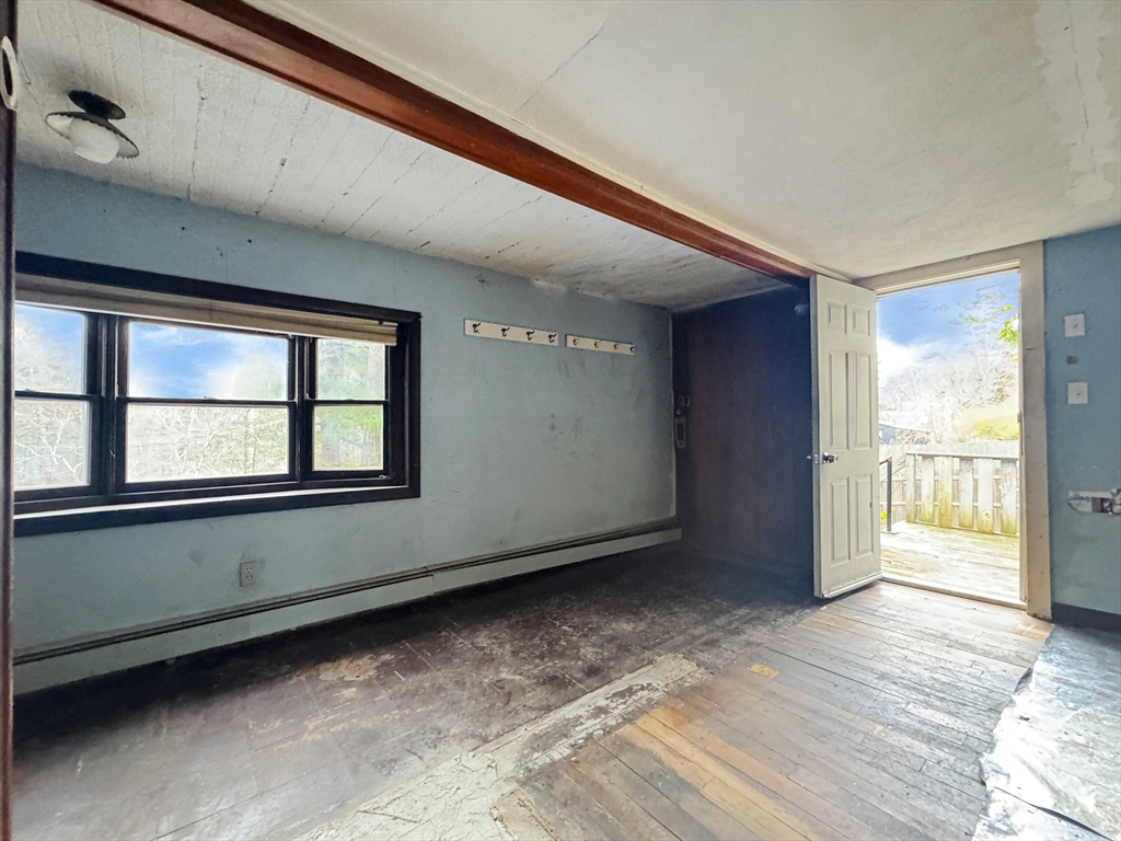445 Western Avenue Gloucester, MA 01930 - Photo 16 of 24