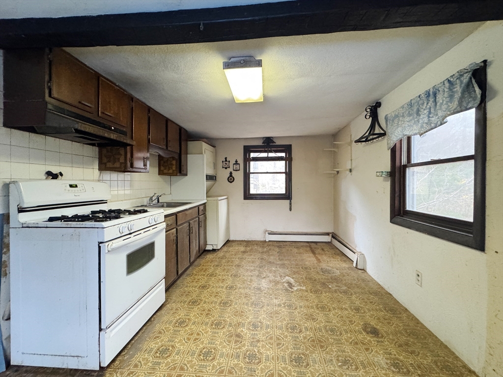 445 Western Avenue Gloucester, MA 01930 - Photo 19 of 24