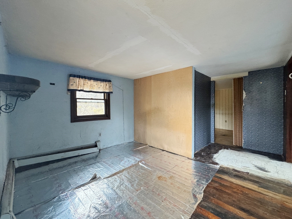 445 Western Avenue Gloucester, MA 01930 - Photo 9 of 24