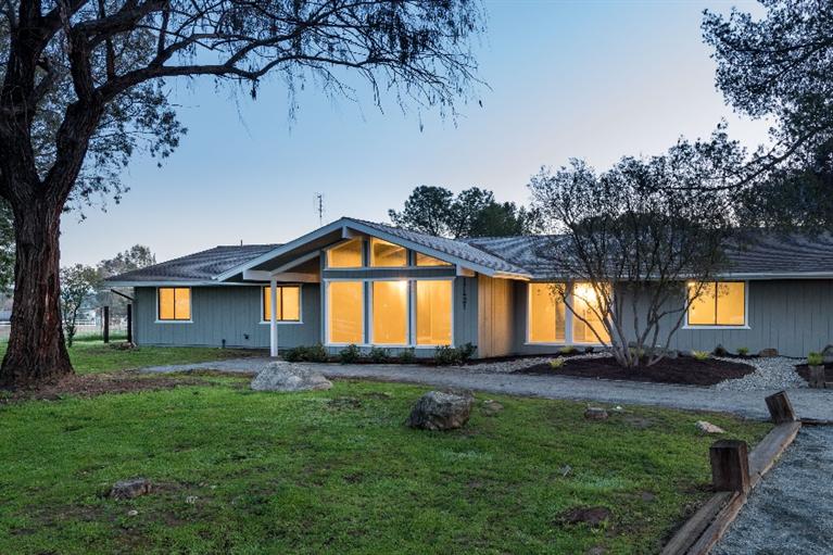 17421 Paula Road Madera, CA 93636 - Photo 1 of 49 Gallery Image 1