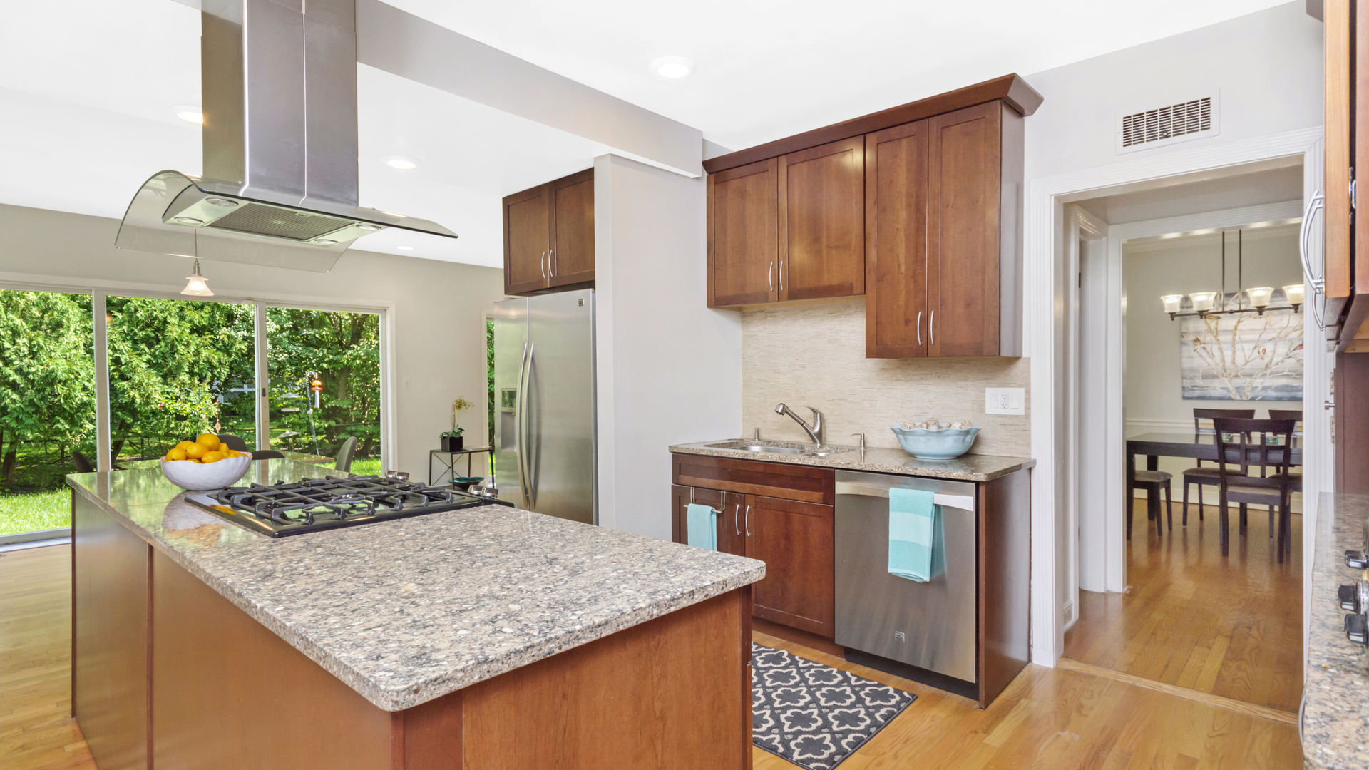 9449 Ridgeway Avenue Evanston, IL 60203 - Photo 8 of 29