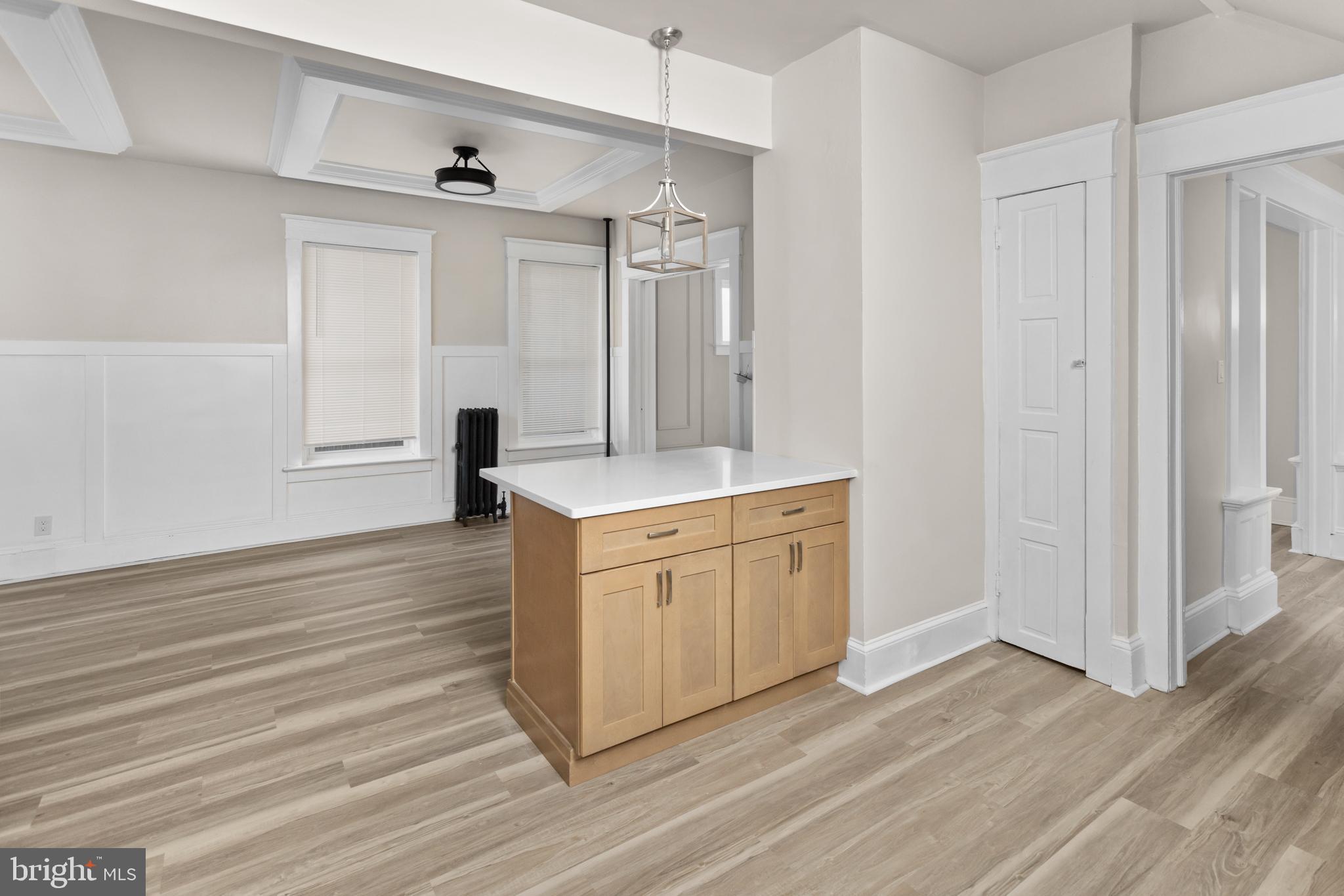 306 Berwyn Avenue Ewing, NJ 08618 - Photo 15 of 34