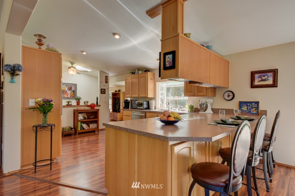 680 Christenson Road Greenbank, WA 98253 - Photo 11 of 25 Gallery Image 11