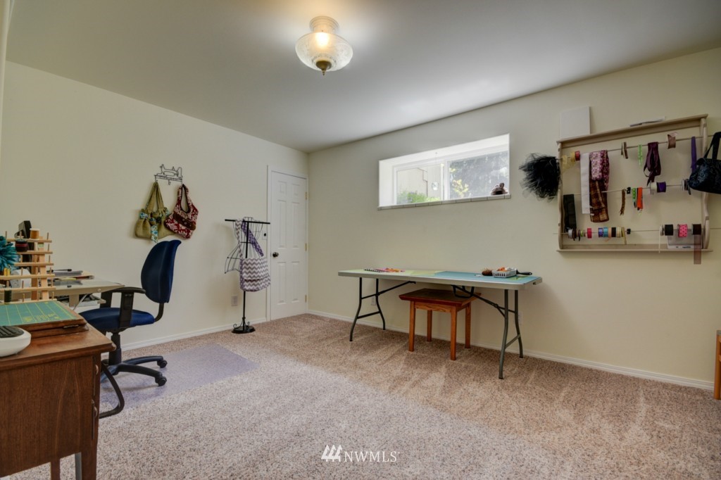 680 Christenson Road Greenbank, WA 98253 - Photo 21 of 25 Gallery Image 21