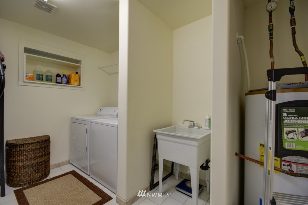 680 Christenson Road Greenbank, WA 98253 - Photo 23 of 25 Gallery Image 23