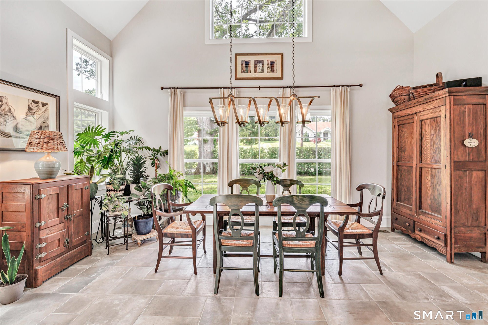 137 Rockwell Road Bethel, CT 06801 - Photo 17 of 40 KITCHEN DINING AREA