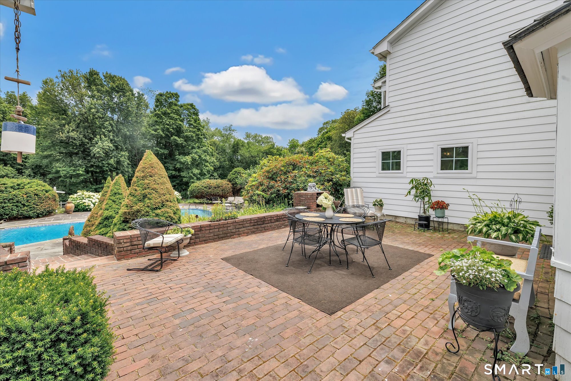 137 Rockwell Road Bethel, CT 06801 - Photo 31 of 40