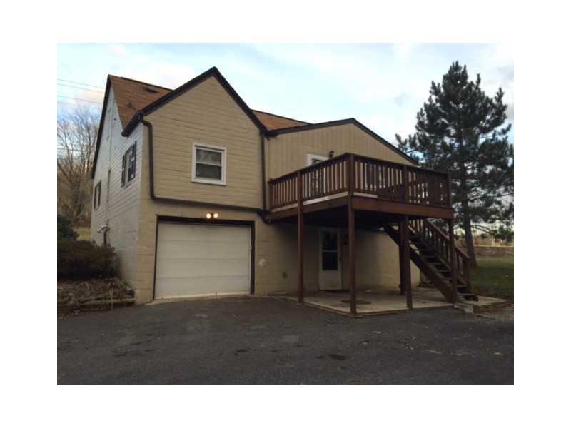 342 Freeport Road Butler, PA 16002 - Photo 5 of 25 Exterior Back.