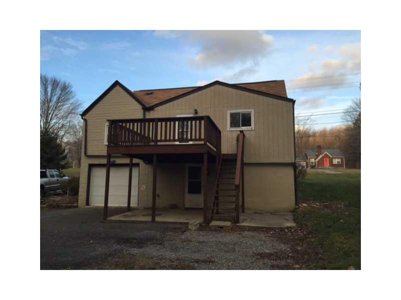 342 Freeport Road Butler, PA 16002 - Photo 7 of 25 Patio/Deck.