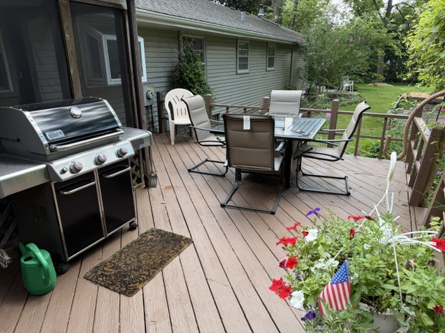 16 Falkirk Road Hawthorn Woods, IL 60047 - Photo 49 of 57 Gallery Image 49