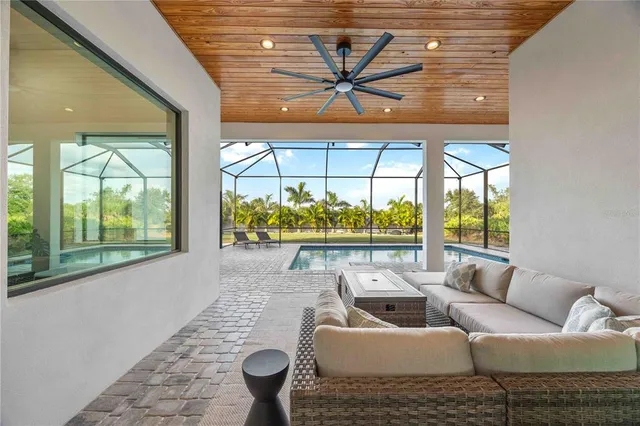 $699,900 | 8 Idle Court, Placida, FL 33946